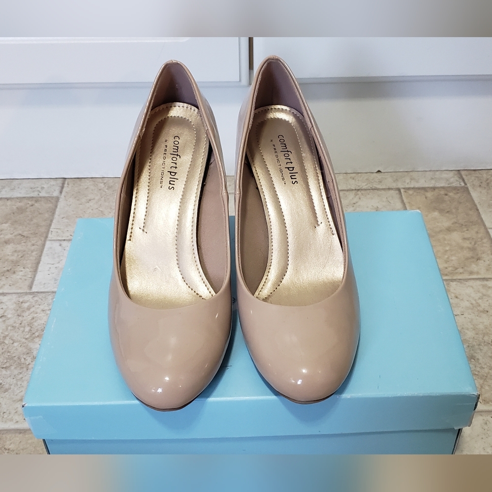Comfort Plus by Predictions Women's Beige Heels